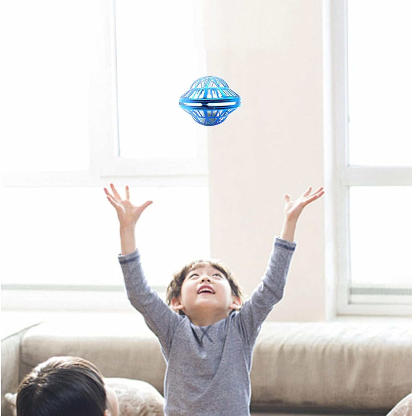 UFO Magic Hover Ball™